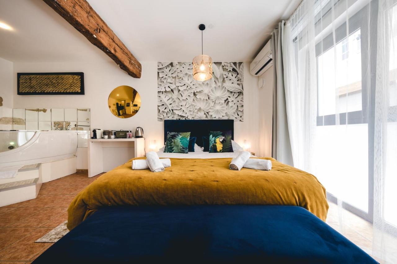 Les Precieuses Suites & Spa I Avignon Exterior photo