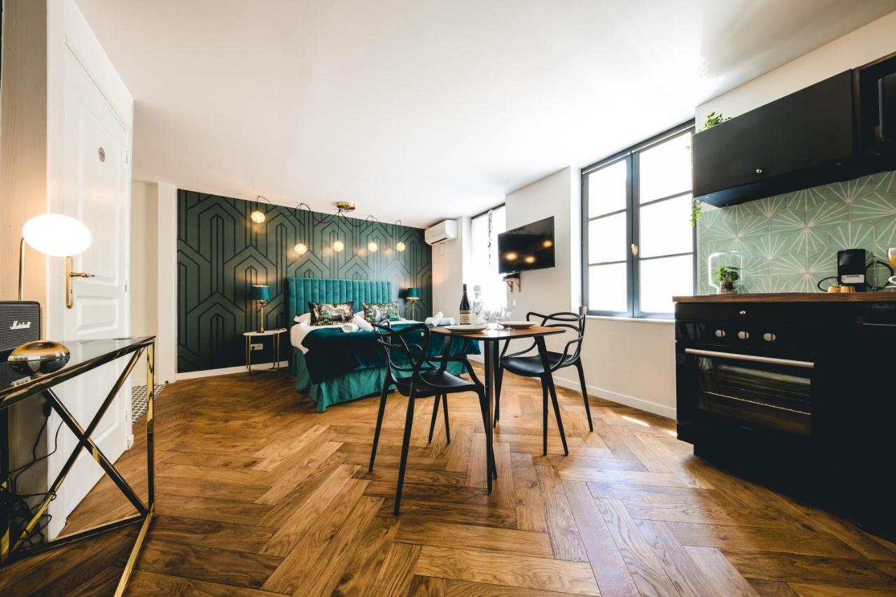 Les Precieuses Suites & Spa I Avignon Exterior photo